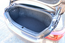 日産 フーガ（2015年ビッグマイナーチェンジモデル）日産 フーガ（2015年ビッグマイナーチェンジモデル）