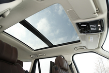 ランドローバー レンジローバー オートバイオグラフィ ロングホイールベース 4WD カラーウェイ:ブローグ/アイボリー