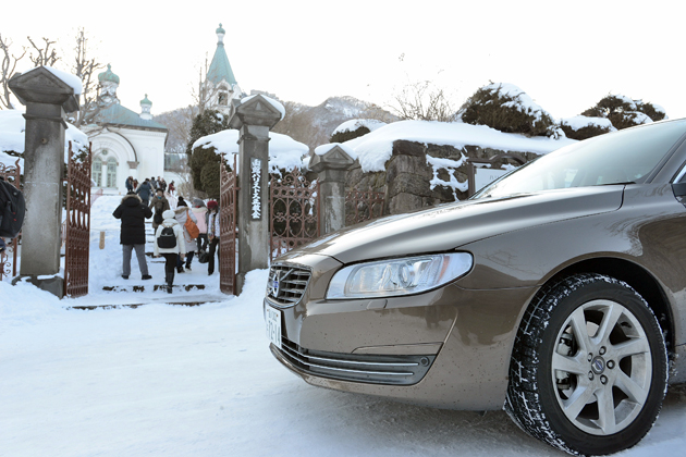 ボルボV70 T5 SEで駆ける! 冬の「函館→東京」長距離試乗レポート/今井優杏