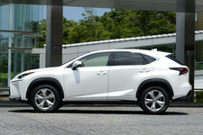 レクサス コンパクトクロスオーバーSUV「NX」NX300h（ハイブリッドモデル）