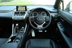 レクサスコンパクトクロスオーバーSUV「NX」NX200t“F SPORT”（2リッターターボエンジン搭載モデル）