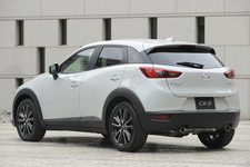 マツダ CX-3