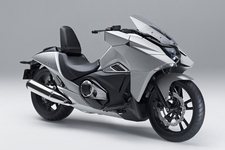 ホンダ　NM4-01(マットアルタイルシルバーメタリック)