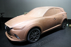 CX-3の1/1クレイモデリング