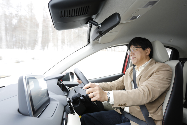 自動車評論家の渡辺陽一郎さん