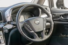 日産 エルグランド