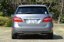 メルセデス・ベンツ 新型 Bクラス「B180」[2015年モデル] 試乗レポート／渡辺陽一郎