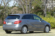 メルセデス・ベンツ 新型 Bクラス「B180」[2015年モデル] 試乗レポート／渡辺陽一郎
