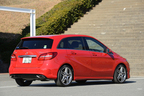 メルセデス・ベンツ 新型 Bクラス「B250 4MATIC Sports」[2015年モデル] 試乗レポート／渡辺陽一郎