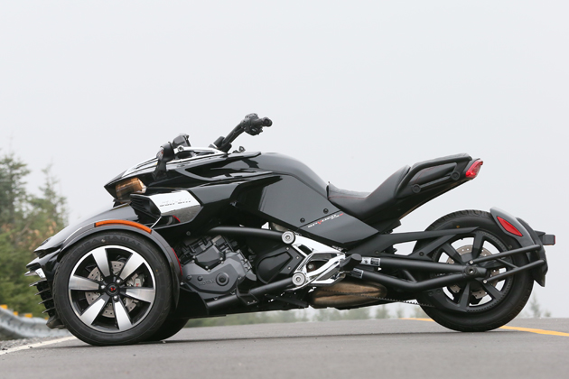 3輪バイク「BRP Can-Am Spyder F3」