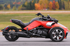 3輪バイク「BRP Can-Am Spyder F3」
