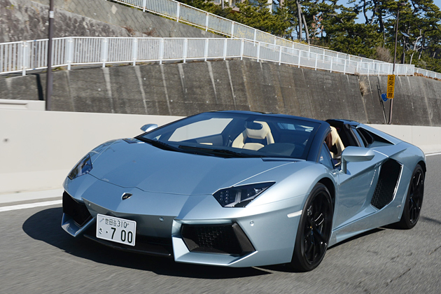 ランボルギーニ アヴェンタドール LP 700-4 Roadster ミニ試乗レポート／今井優杏