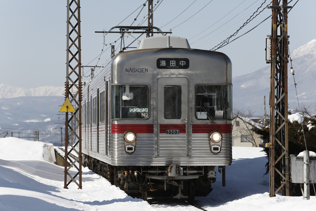 クルマで行く鉄道旅 東京の電車が長野で第二の人生 クルテツ Vol 1 1 3 はずさない ドライブスポット22年 Mota