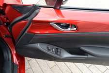 マツダ 新型ロードスター（AT）