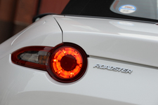 マツダ 新型ロードスター（MT）