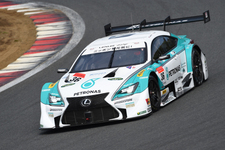 レクサス PETRONAS TOM’S RC F