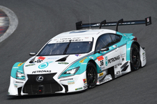 レクサス PETRONAS TOM’S RC F