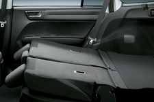 トヨタ カローラフィールダー（2015年マイナーチェンジモデル）