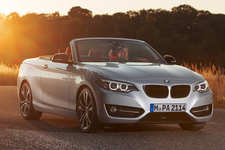 BMW  新型 2シリーズ カブリオレ