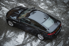 ジャガー新型「XE」