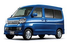 ダイハツ 軽乗用車「アトレーワゴン」カスタムターボRS