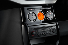 シトロエン C3 Leather Edition