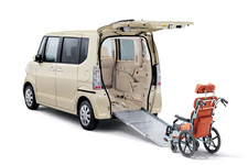 N-BOX + 車いす仕様車 G・Lパッケージ