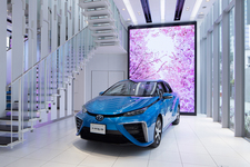 TOYOTA MIRAI ショールーム