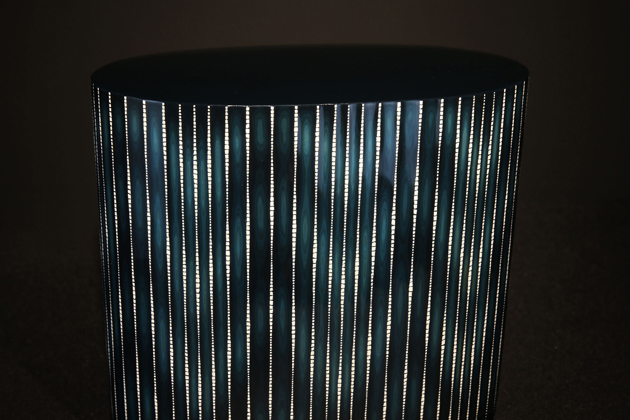 卵殻彫漆箱「白糸（しらいと）」（金城一国斎作）