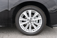 トヨタ ヴェルファイア 2.5 Z Aエディション　ボディカラー：バーニングブラッククリスタルシャインガラスフレーク