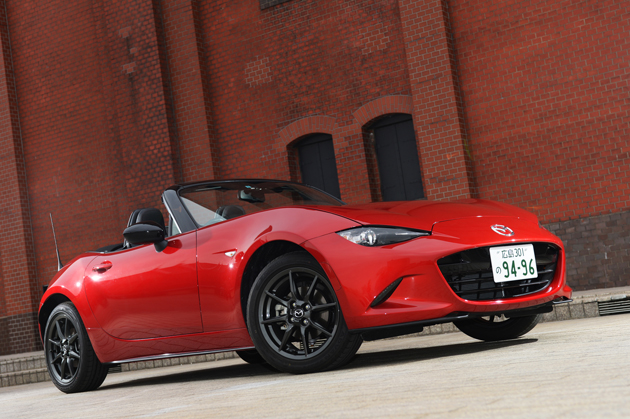 マツダ「ロードスター」の新型と旧型を比較してみた/渡辺陽一郎 マツダ「ロードスター」の新型と旧型を比較してみた/渡辺陽一郎