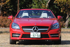 ※写真はメルセデス・ベンツ SLK200 MT