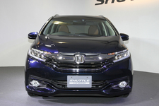 ホンダ 新型シャトル（ハイブリッドZ）