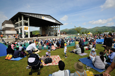 山中湖畔にルノー カングーが1000台以上集結！ 過去最高の規模で盛り上がった「KANGOO Jamboree(カングージャンボリー) 2015」