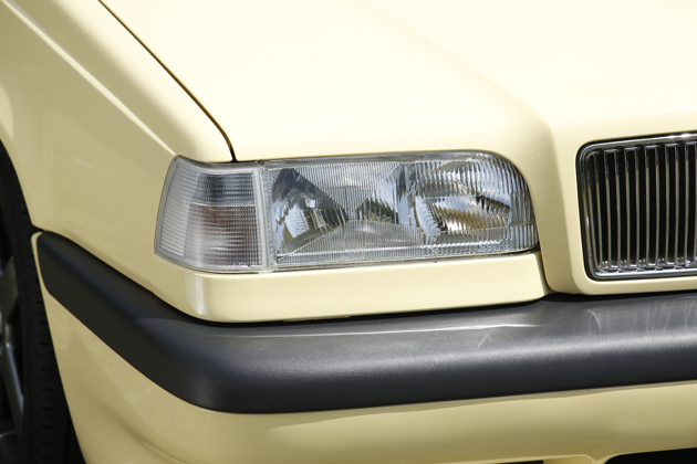 2本セット ボルボ VOLVO 850 T-5R 腕時計 エステート デジタル 90年代、皆が憧れた ”黄色いボルボ”に再試乗！ ～ボルボ 850 T