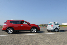 エマージェンシーブレーキ（カメラ方式）