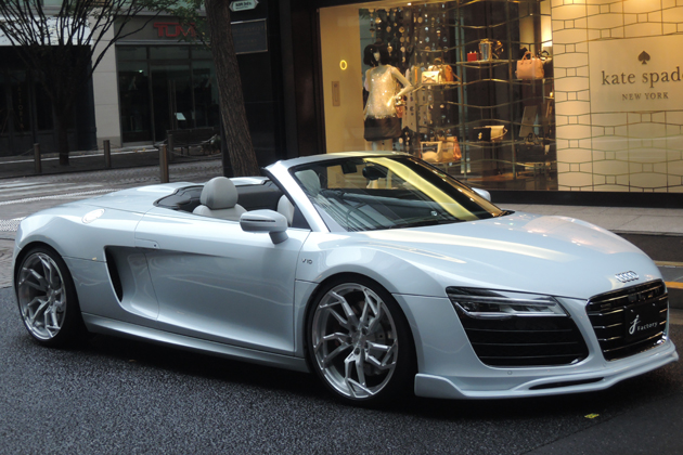 J factory AUDI R8 V10