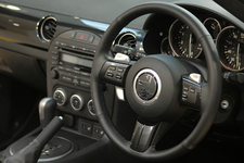 イギリス市場で発売 光岡「ヒミコ」