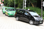 日産 NV200タクシー出発式