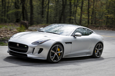 ジャガー Fタイプ R AWD クーペ