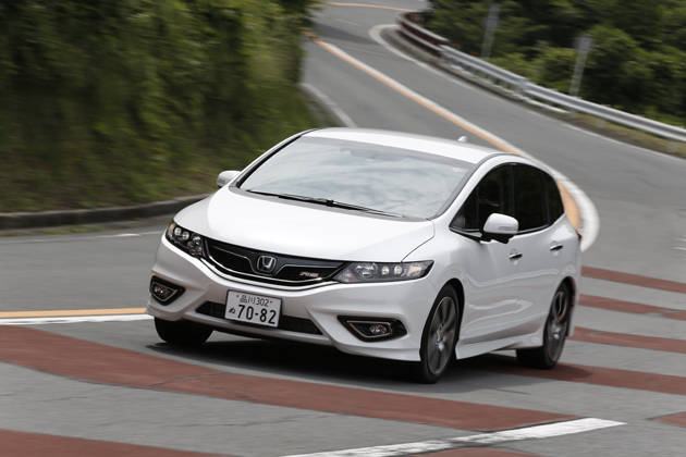 ホンダ ジェイド Rs 1 5リッター Vtec Turbo 試乗レポート 岡本幸一郎 1 2 徹底検証 15年新型車種ー試乗 レポート Mota ホンダ ジェイド Rs 1 5リッター Vtec Turbo 試乗レポート 岡本幸一郎 1 2 徹底検証 15年新型車種ー試乗 レポート Mota