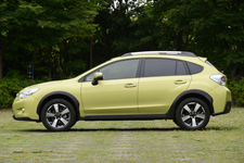 スバル XV ハイブリッド 2.0i-L アイサイト 4WD ボディカラー:プラズマグリーン・パール