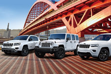 ジープ3モデルに“ブラックアクセント”が魅力的な限定車登場|【業界