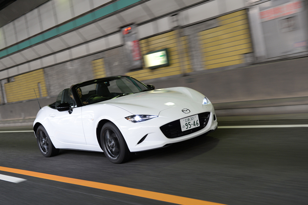 マツダエースオリジナル　ロードスターND アークティックホワイト　1/43 1/43 Mazda Roadster(ND)2015 アークティックホワイト[メイク