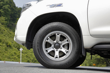 「YOKOHAMA GEOLANDAR(ヨコハマ ジオランダー) H/T G056」(4x4/SUV用ハイウェイテレーンタイヤ) タイヤテスト・試乗レポート／日下部保雄