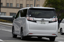 トヨタ 新型ヴェルファイア