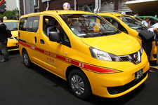 日産 NV200タクシー