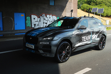 ジャガー F-PACE プロトタイプ