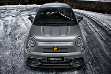 ABARTH 695 Biposto（アバルト 695 ビポスト）