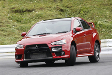 三菱 ランサーエボリューション ファイナルエディション